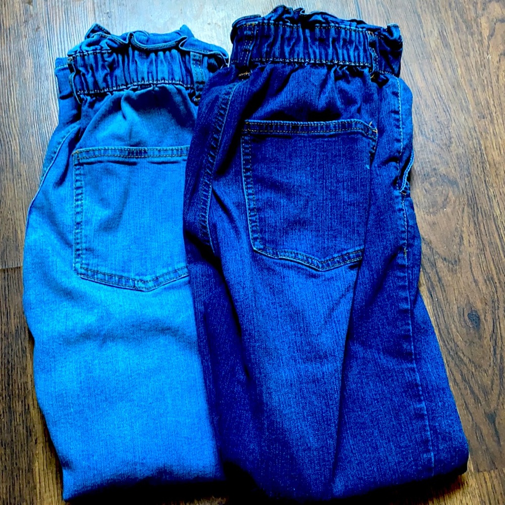2 pairs of xs size 1 mom style jeans